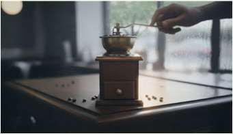 Shot 04a – Grinding beans